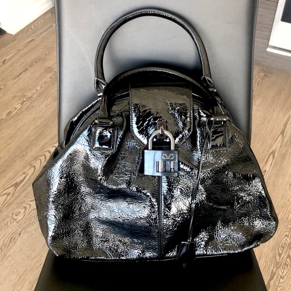 Monika Chiang Handbags - NWOT Monika Chiang Black Patent ‘The Motley’ Purse